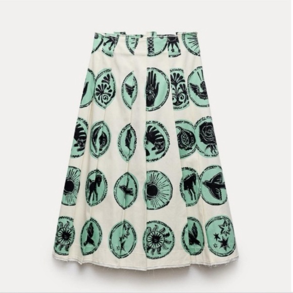 ZARA 2 PIECES MATCHING SET PRINTED CROP TOP AND PRINTED BOX PLEAT SKIRT - Picture 15 of 16